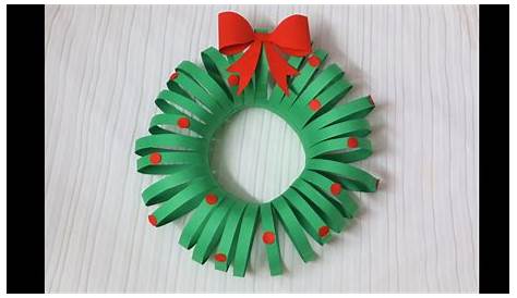Construction paper Christmas wreath. Crafts, Holiday fun