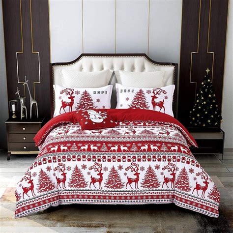 Cozy Up This Christmas: Top 10 Festive Bedding Sets for the Holiday Season