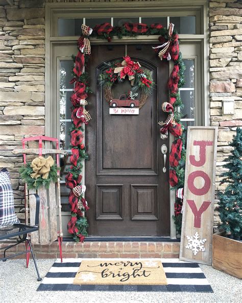 25 Amazing Christmas Front Porch Decorating Ideas Instaloverz