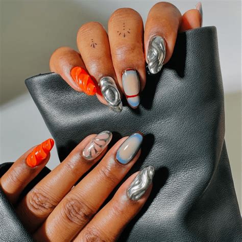 Chrome Accent Nail Ideas