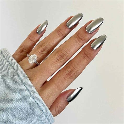 chrome gel nail