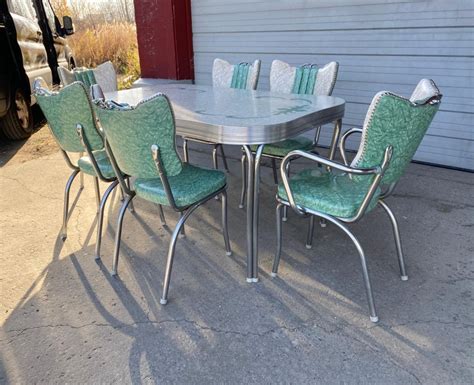 chrome kitchen chairs