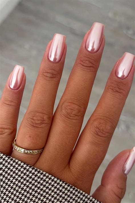 Chrome Nails Pink Trend for 2023!