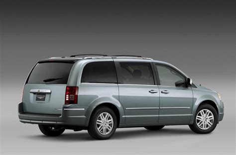 chrysler town country 2008