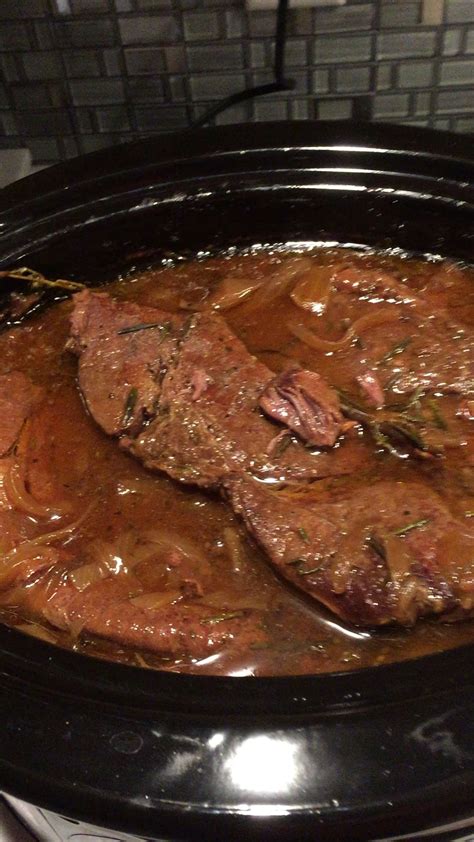 Instant Pot Chuck Roast with Gravy Rosemarie's Kitchen