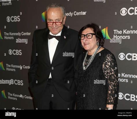 chuck shumer wife