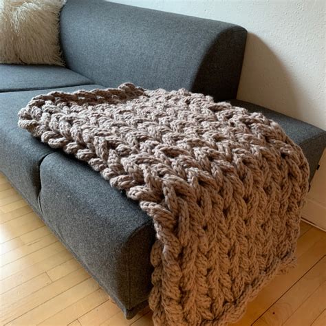 Chunky Arm Knit Blanket Pattern Free