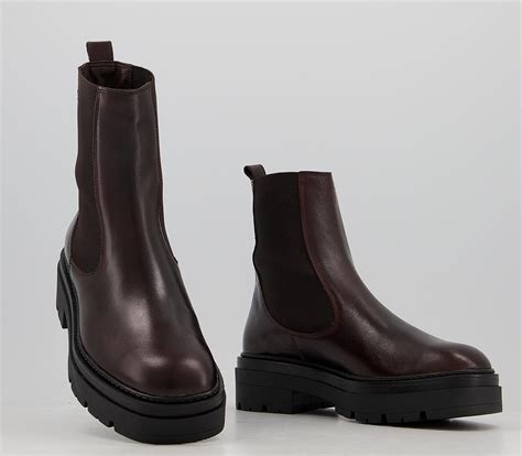 chunky brown chelsea boots