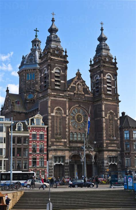 churches in amsterdam netherlands