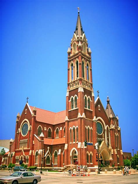 churches in downtown dallas