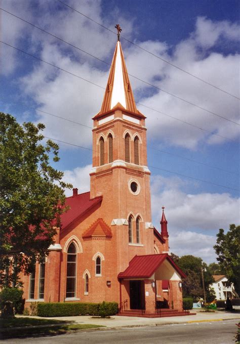 churches in seguin texas