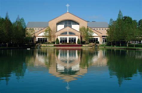 churches in tomball tx