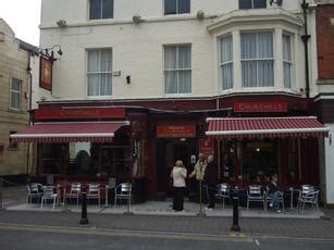 churchill's pub blackpool