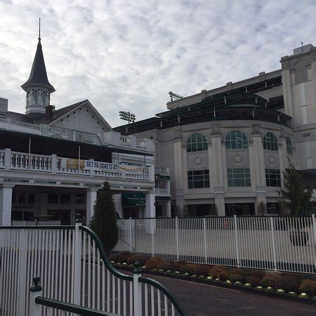 churchill downs address and phone number