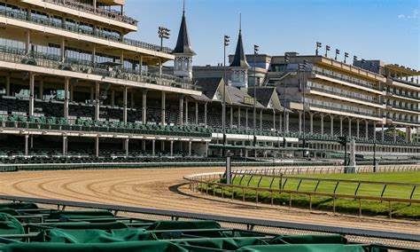 churchill downs racing program