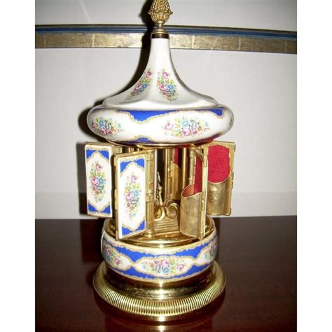 Cigarette Lipstick Carousel