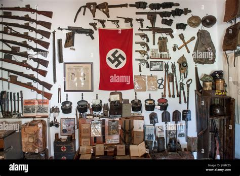 Look Cimeli Seconda Guerra Mondiale Latest