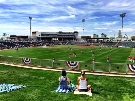 cincinnati reds training camp location