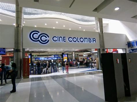 cine colombia cerca de mi horarios