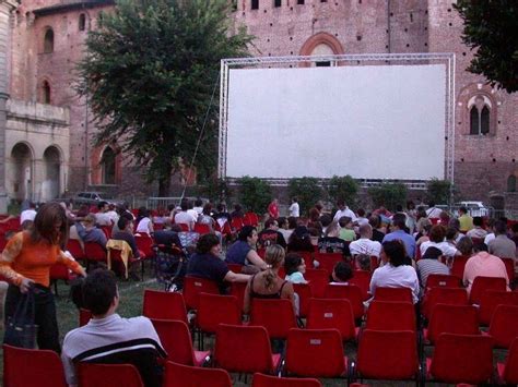 cinema in castello vigevano