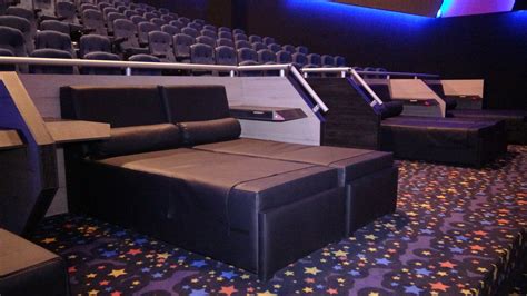 cines con asientos reclinables barcelona