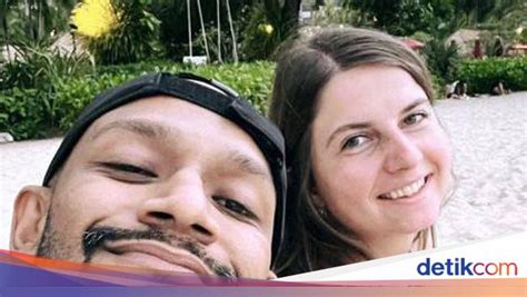 Cinta sebagai Pemandu