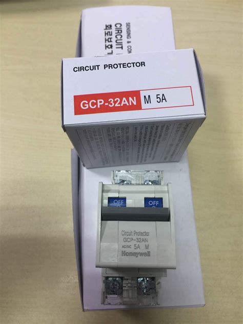 Circuit Protector Gcp-32An