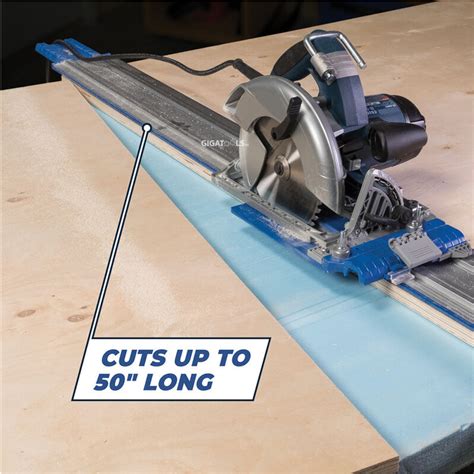 Circular Saw With Guide Track