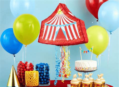 circus pinata