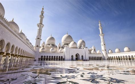 Ciri-ciri Masjid: Menjelajahi Simbol Agama Islam