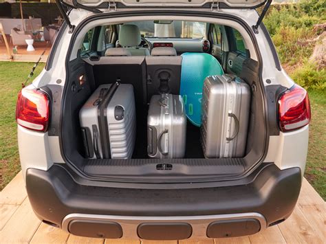 citroen c3 aircross boot space suitcases