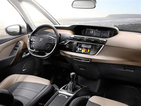 citroen c4 interior 2014