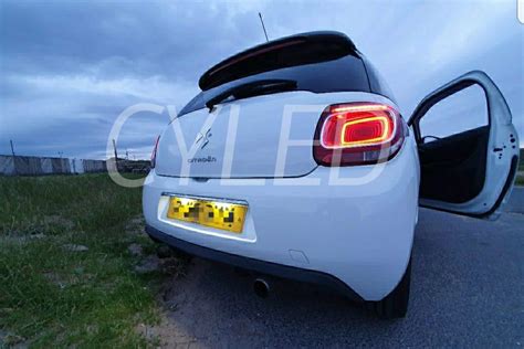 citroen ds3 number plate light