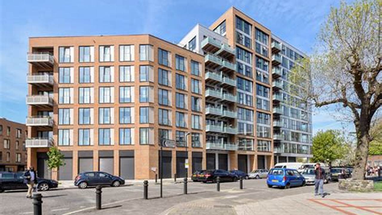 The City Mills, Lee St, E8 £450pw
