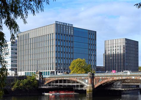 city of glasgow college riverside address