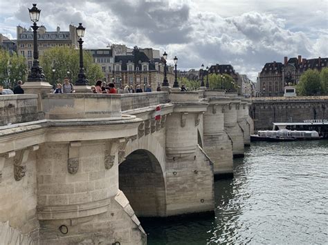 city of paris water dept
