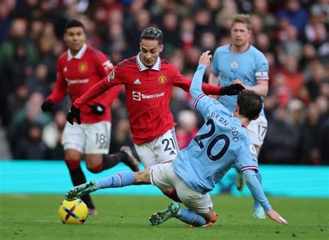 city vs manchester united fecha y hora