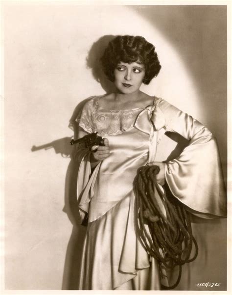 clara bow with gun