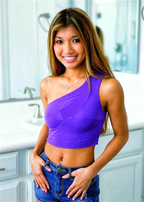 Unveiling the Creativity of Clara G: Discover Her Artful Journey