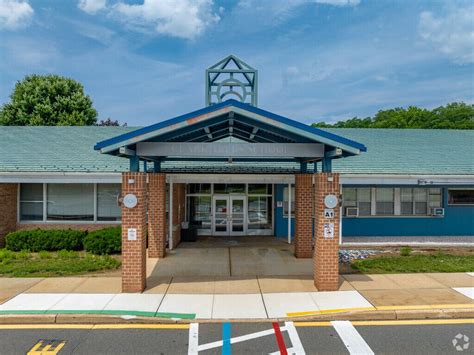 Clark Mills Elementary School