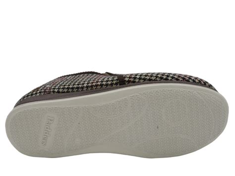 This Clarks Padders Shoes For Women