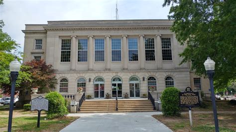 Clarksville Ar Courthouse