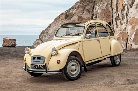 Classic 2CV Car