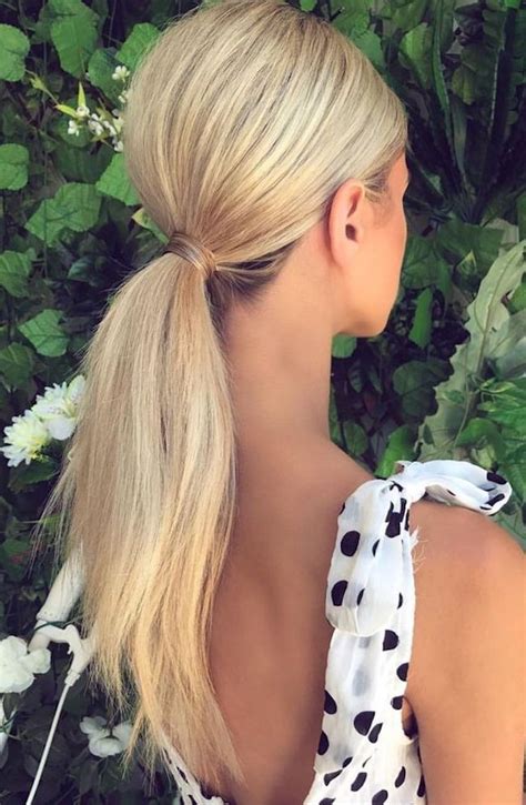 The Classic Ponytail easy hair styles for work