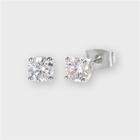 Classic Stud Earrings Silver