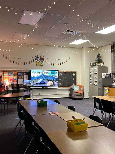 Classroom Decor Lamp