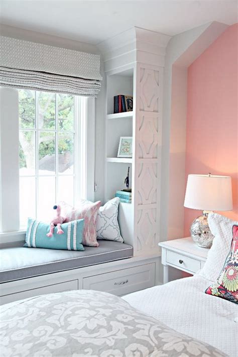Clean and Tidy Space for Tween Girl Bedroom