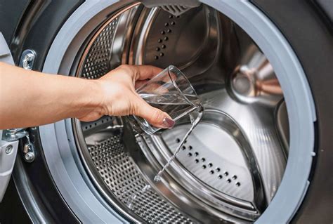 Clean Front Loading Washing Machine With Vinegar