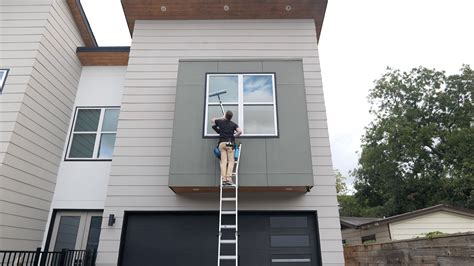 clean windows houston