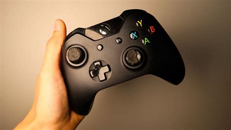 Clean Xbox One Controller Joystick